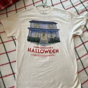 John Carpenter’s Halloween Graphic White T-Shirt Women’s Medium
